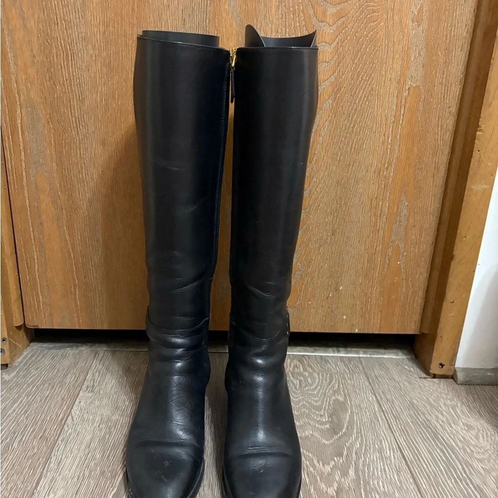 Tory Burch Black Leather Heeled Boots with Gold Accent